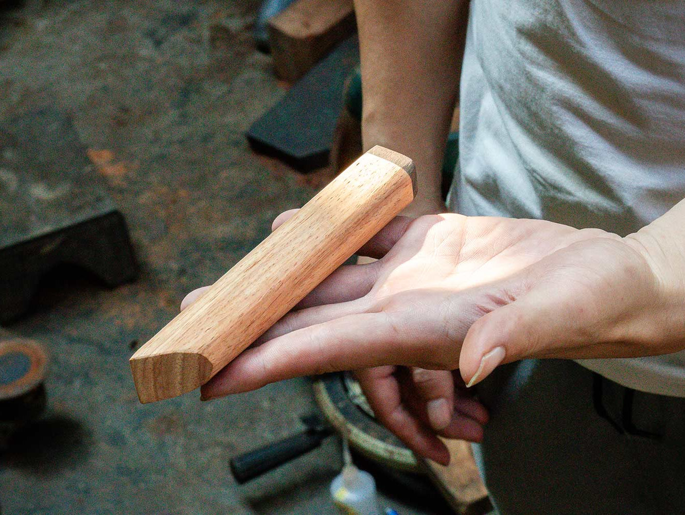 Why Handmade Wooden Handles Are The Best For A Kitchen Knife