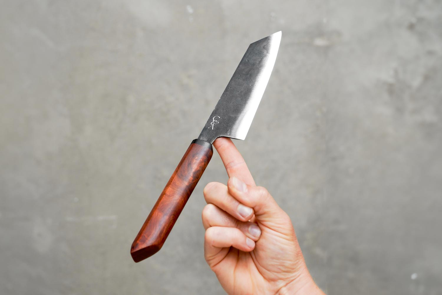 The Importance of Balanced Carbon Steel Knives in Your Kitchen