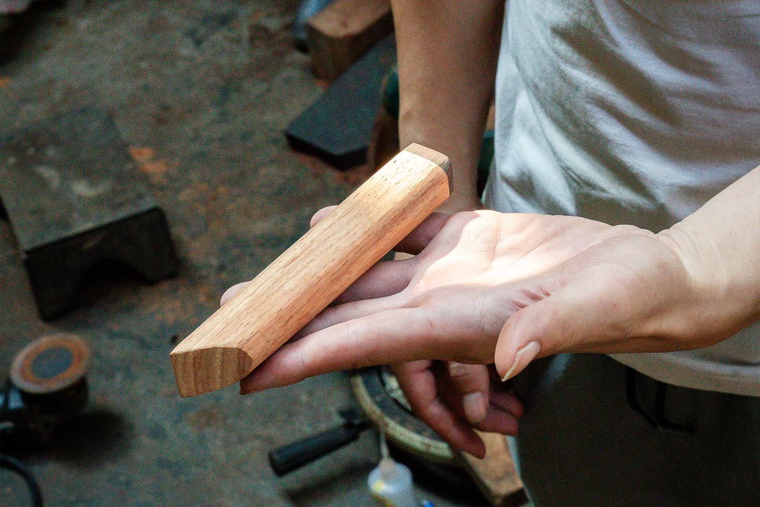 Why Handmade Wooden Handles Are The Best For A Kitchen Knife